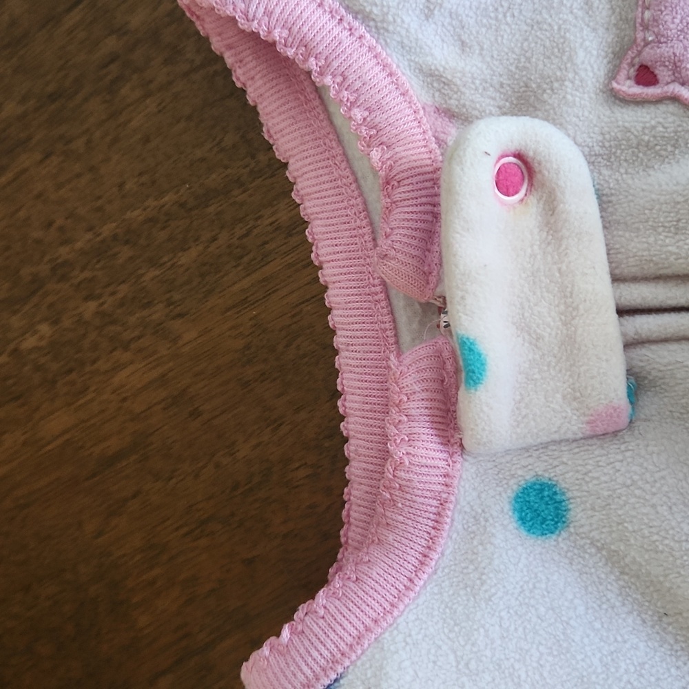 Cater's, Super Comfy, 12 Month, Flame Resistant Sleeper, Light Pink w head band - Picture 9 of 11